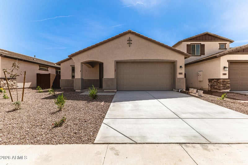 2873 Mecklenburg Way, San Tan Valley, AZ 85143