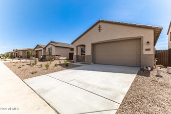 2873 Mecklenburg Way, San Tan Valley, AZ 85143