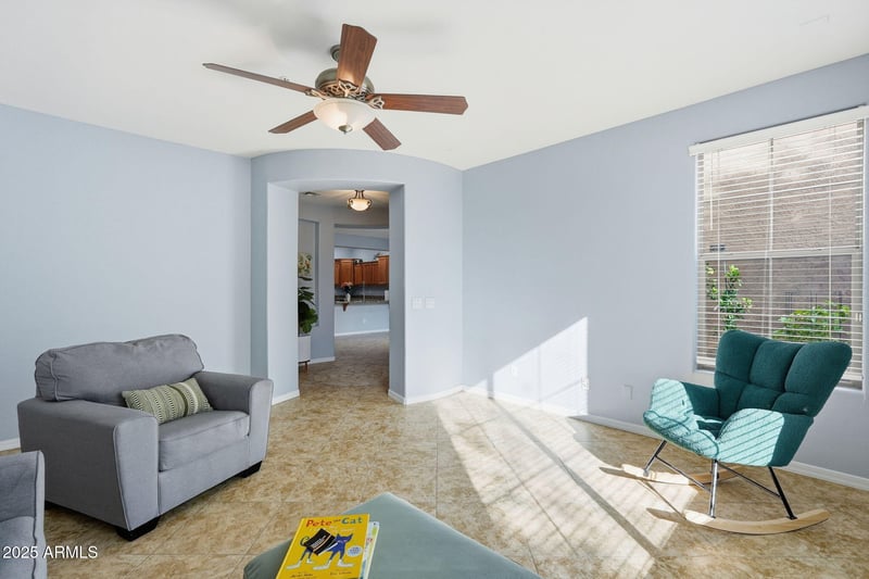 28731 20th Ln, Phoenix, AZ 85085