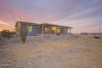 28732 Bryce Trl, San Tan Valley, AZ 85144