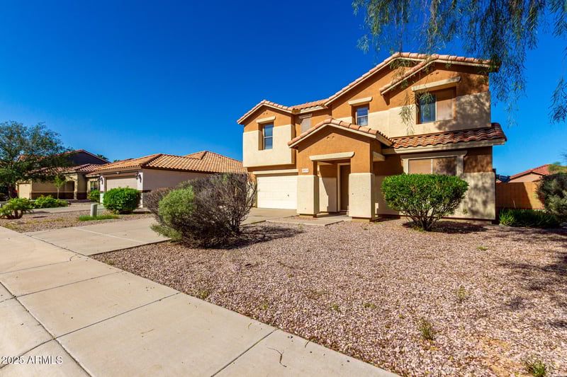 2874 Mineral Butte Dr, Queen Creek, AZ 85144