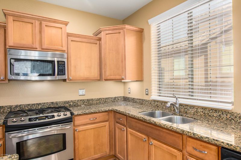 28740 N 20th Ln, Phoenix, AZ 85085
