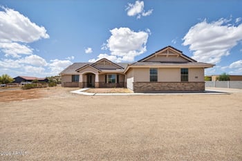 28744 Pamela Dr, San Tan Valley, AZ 85144