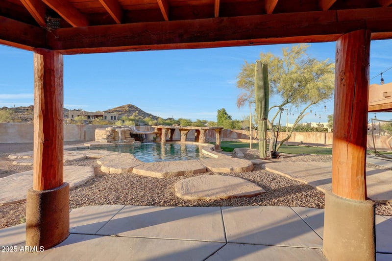28758 Ashbrook Ln, San Tan Valley, AZ 85144