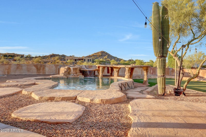 28758 Ashbrook Ln, San Tan Valley, AZ 85144