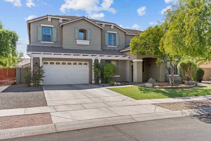 2879 Janelle Way, Gilbert, AZ 85298