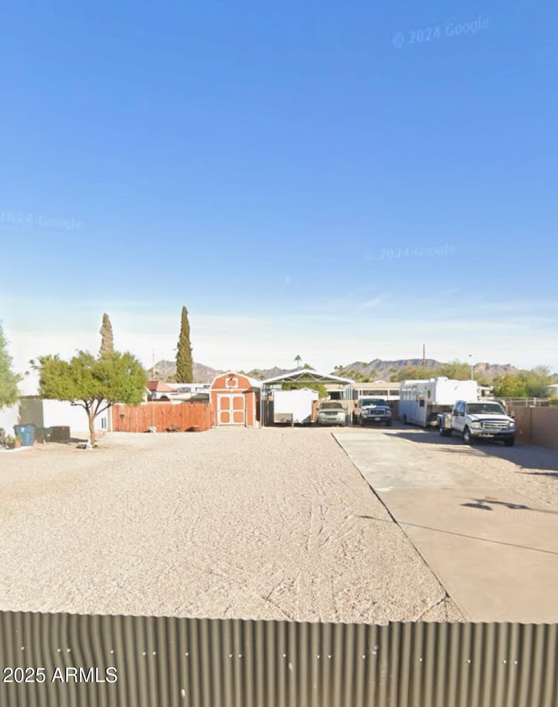 2880 Ohio St #15, Apache Junction, AZ 85120