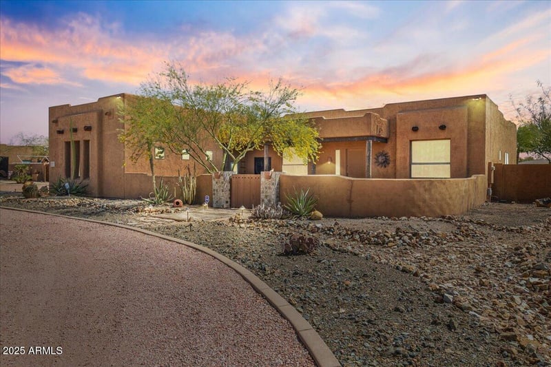 28809 231st Ave, Wittmann, AZ 85361