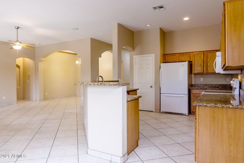 2881 E Riviera Pl, Chandler, AZ 85249