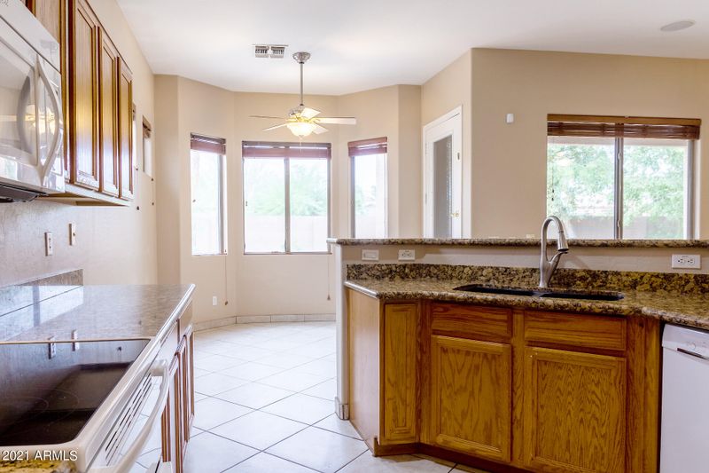 2881 E Riviera Pl, Chandler, AZ 85249