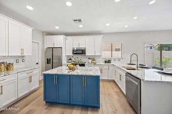 2881 Estrella Ct, Gilbert, AZ 85296