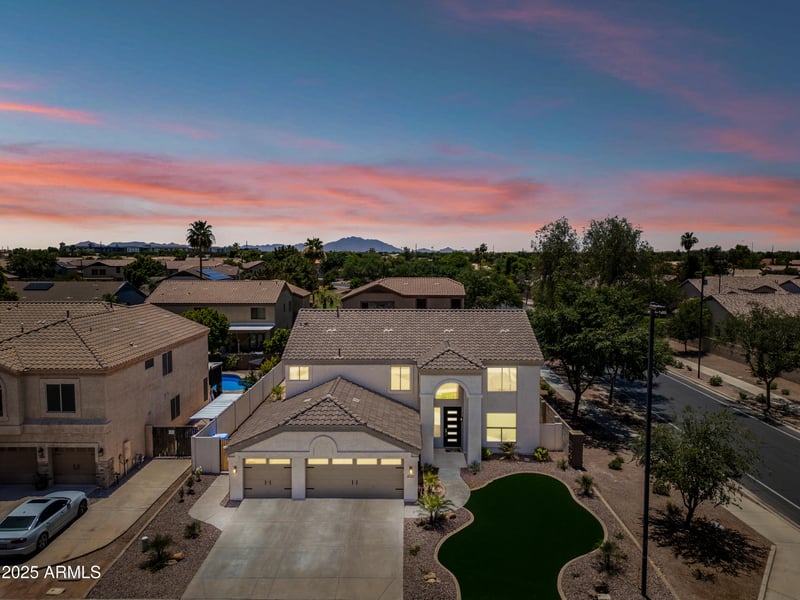 2881 Estrella Ct, Gilbert, AZ 85296