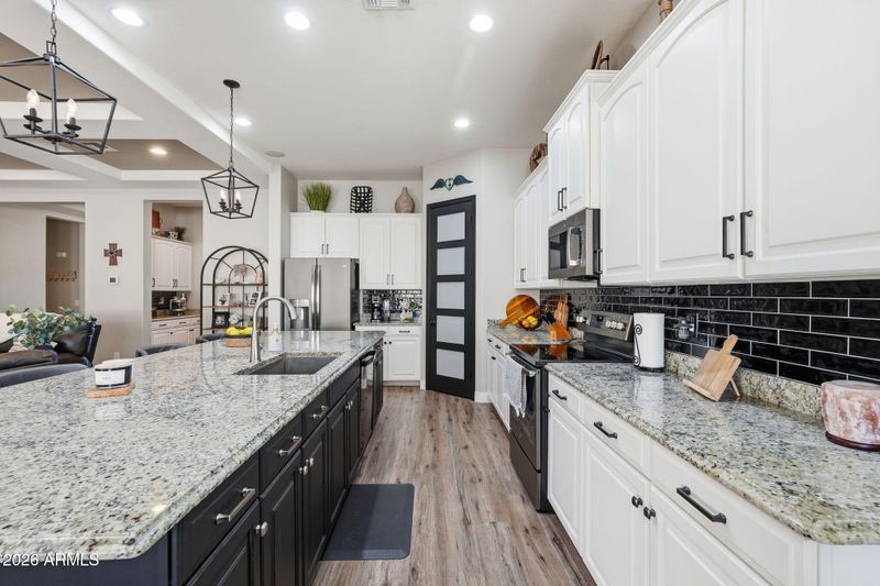 2882 E Citadel Ct, Gilbert, AZ 85298