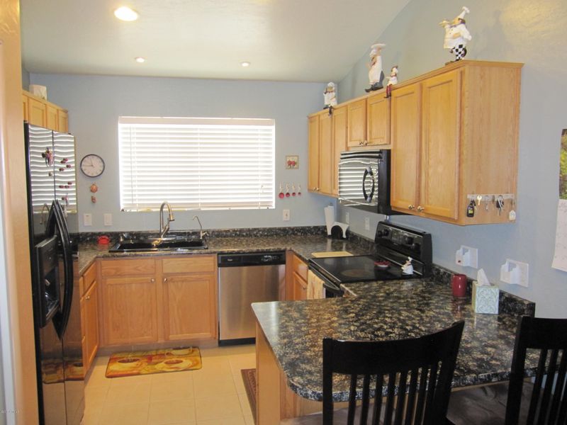 2882 W Garden Cir, Apache Junction, AZ 85120