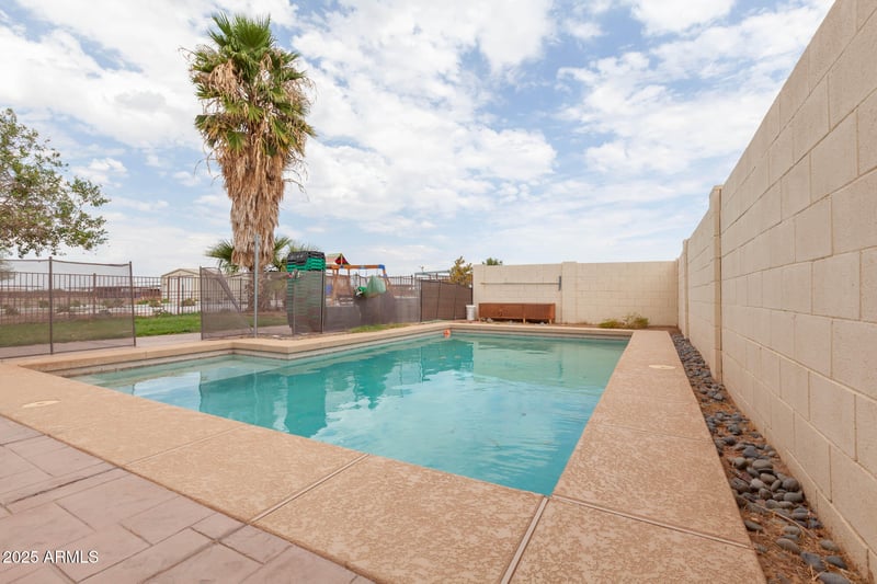 28824 177th Ave, Surprise, AZ 85387