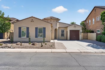 2883 E Ridgewood Ln, Gilbert, AZ 85298