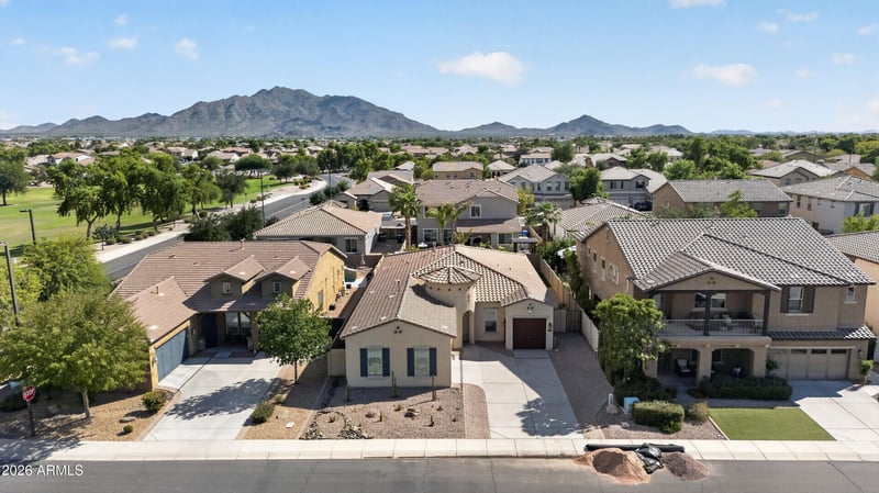2883 E Ridgewood Ln, Gilbert, AZ 85298