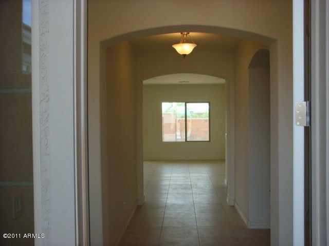 2883 E Santa Fe Ln, Gilbert, AZ 85297