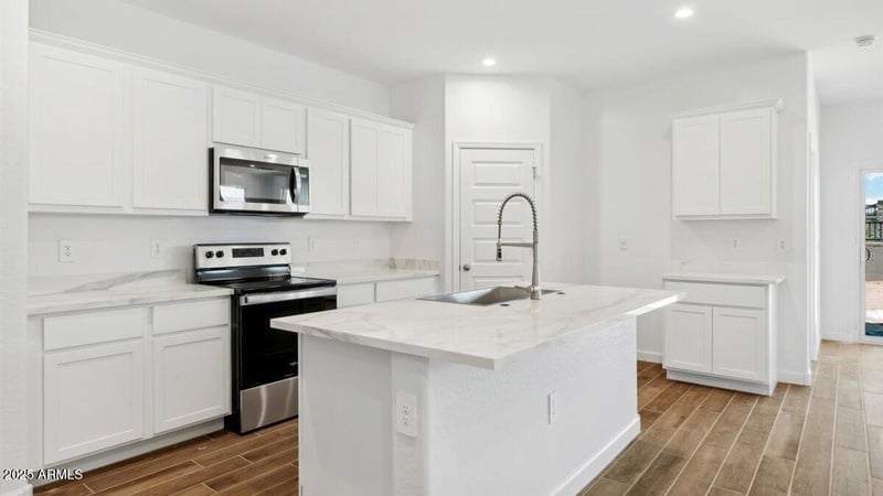 2883 W Sonrisa Ave, Apache Junction, AZ 85120