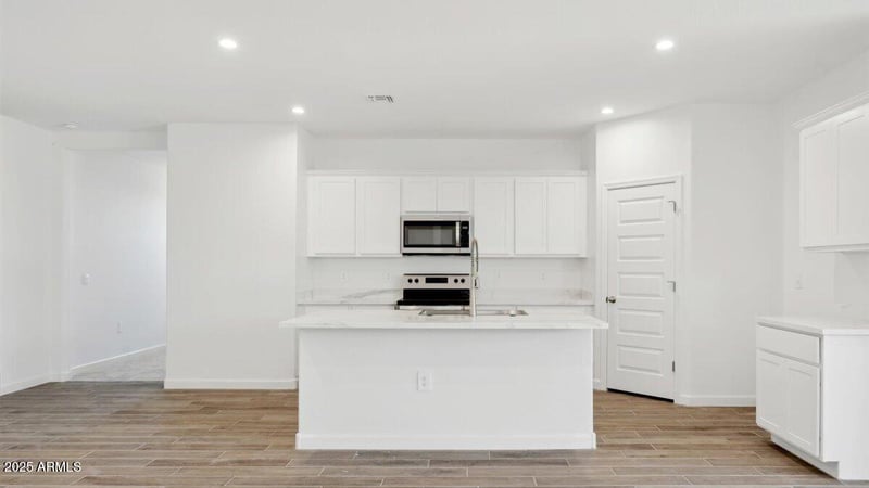 2883 W Sonrisa Ave, Apache Junction, AZ 85120
