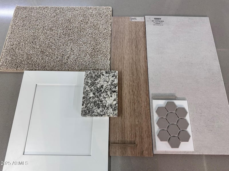 28832 174th Ln, Surprise, AZ 85387