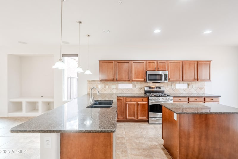 28837 127th Ave, Peoria, AZ 85383