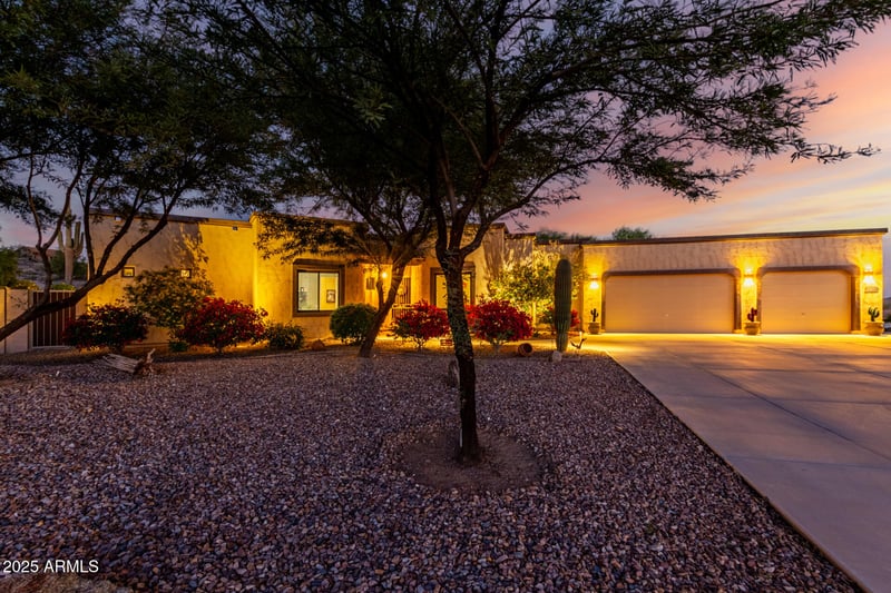 28847 Ashbrook Ln, San Tan Valley, AZ 85144