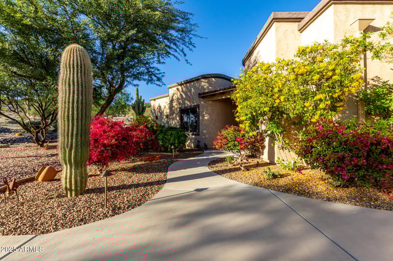 28847 Ashbrook Ln, San Tan Valley, AZ 85144