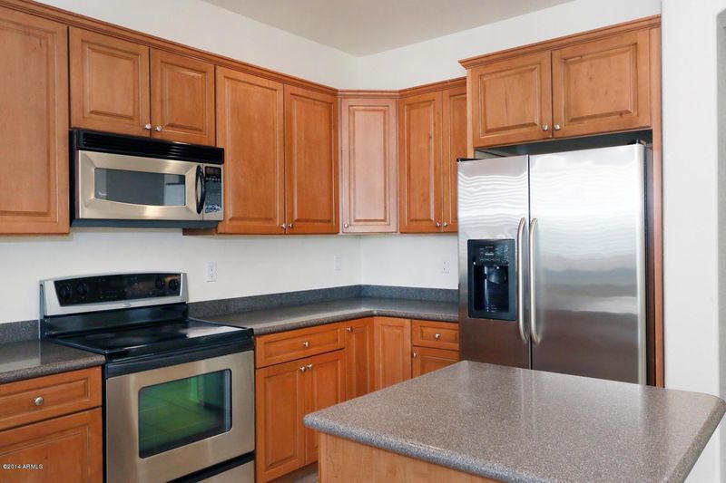 2885 S Nielson St, Gilbert, AZ 85295
