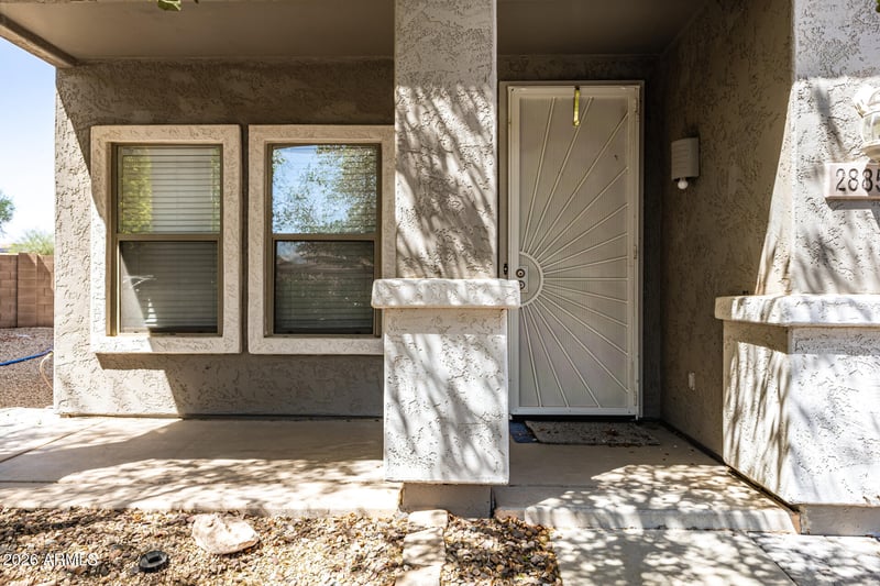 28856 Saddle Way, San Tan Valley, AZ 85143