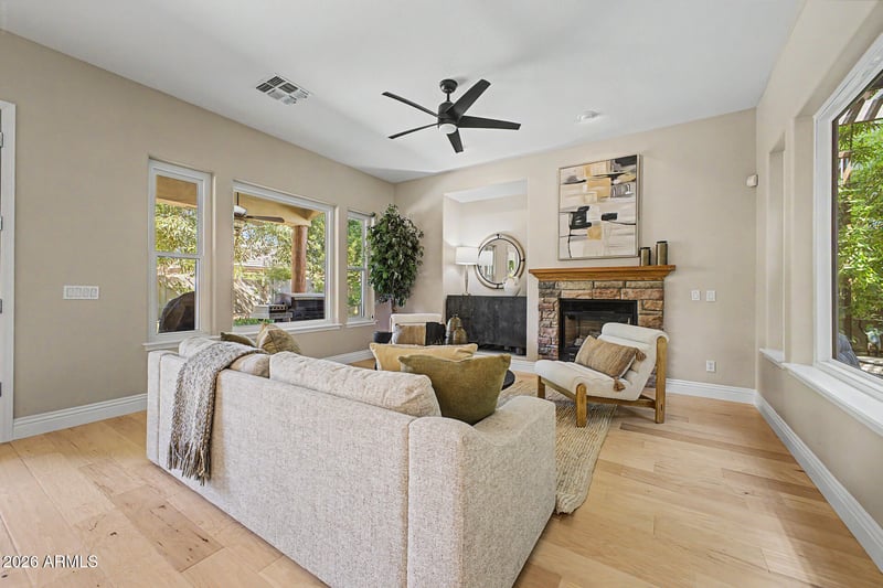 2886 E Washington Ave, Gilbert, AZ 85234