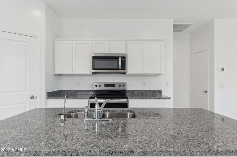 2887 W Shepperd Ave, Apache Junction, AZ 85120