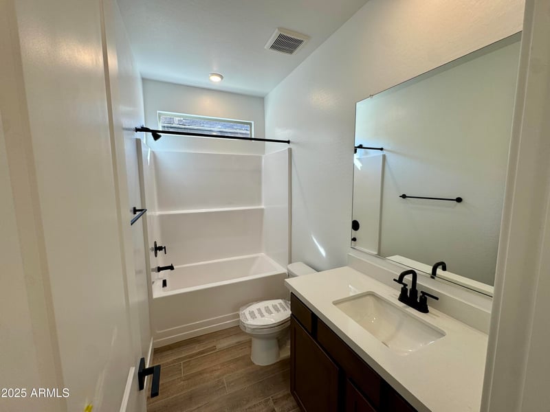 2888 Mecklenburg Way, San Tan Valley, AZ 85143