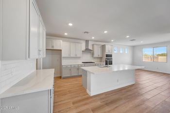 28886 174th Ln, Surprise, AZ 85387