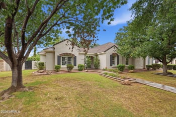 2889 Page Ct, Gilbert, AZ 85234