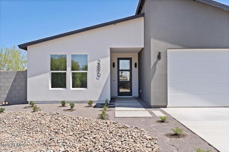 2890 E Angela Dr, Phoenix, AZ 85032