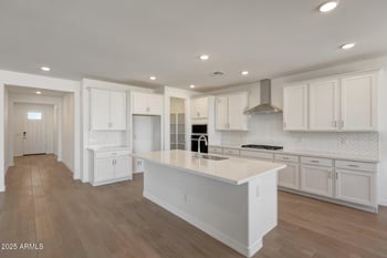 28904 174th Ln, Surprise, AZ 85387