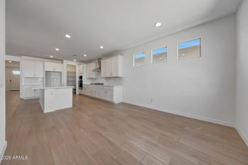 28904 174th Ln, Surprise, AZ 85387