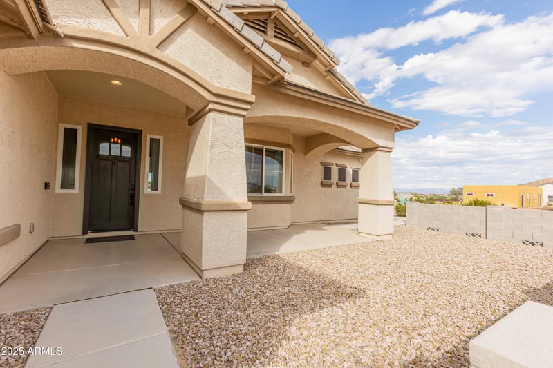 28906 Wakefield Rd, San Tan Valley, AZ 85144