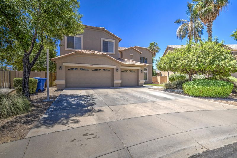 2891 E Santa Rosa Dr, Gilbert, AZ 85234