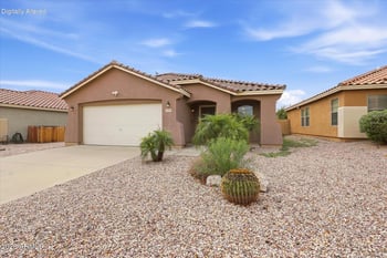 2891 W Silver Creek Ln, San Tan Valley, AZ 85144
