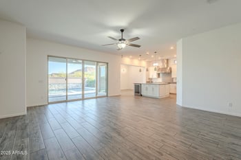 28917 66th Ave, Phoenix, AZ 85083