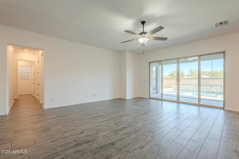 28917 66th Ave, Phoenix, AZ 85083