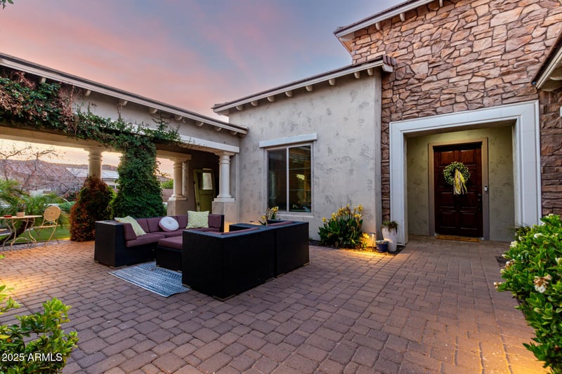 2892 Fruitvale Ave, Gilbert, AZ 85297