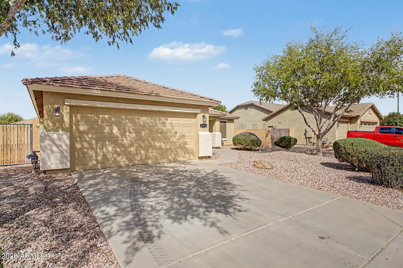 2892 W Goldmine Mountain Dr, San Tan Valley, AZ 85144