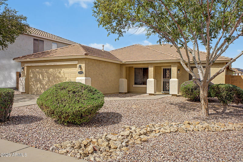 2892 W Goldmine Mountain Dr, San Tan Valley, AZ 85144