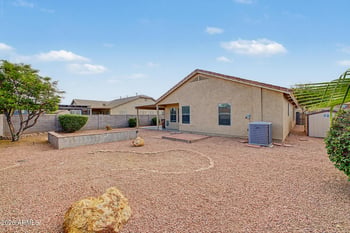 2892 W Goldmine Mountain Dr, San Tan Valley, AZ 85144
