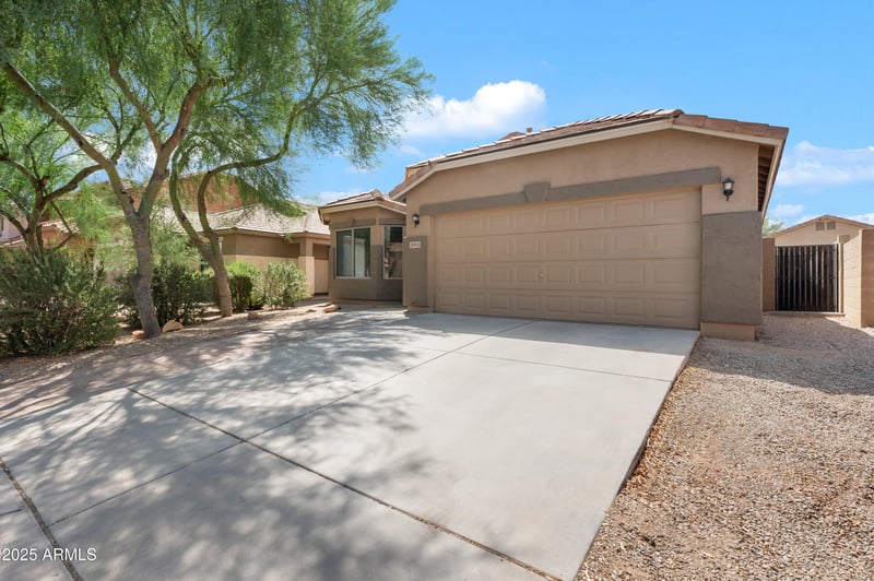 2893 Jasper Butte Dr, San Tan Valley, AZ 85144