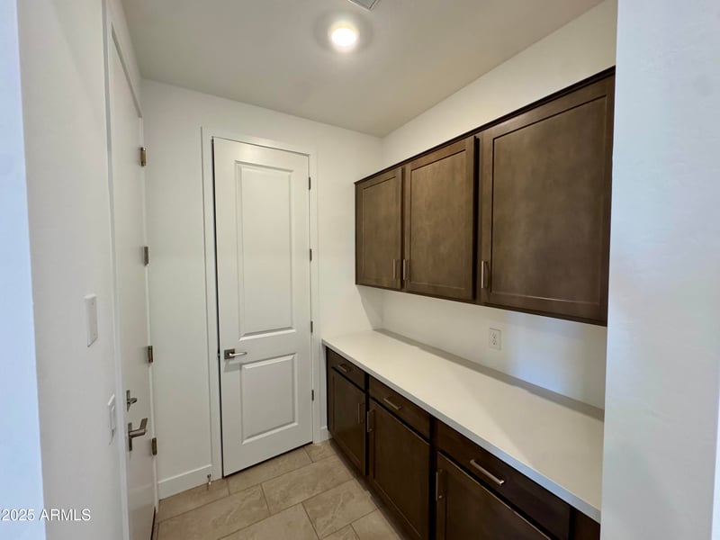 2893 Mecklenburg Way, San Tan Valley, AZ 85143