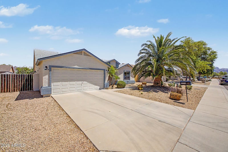 2894 Hidalgo St, Apache Junction, AZ 85120
